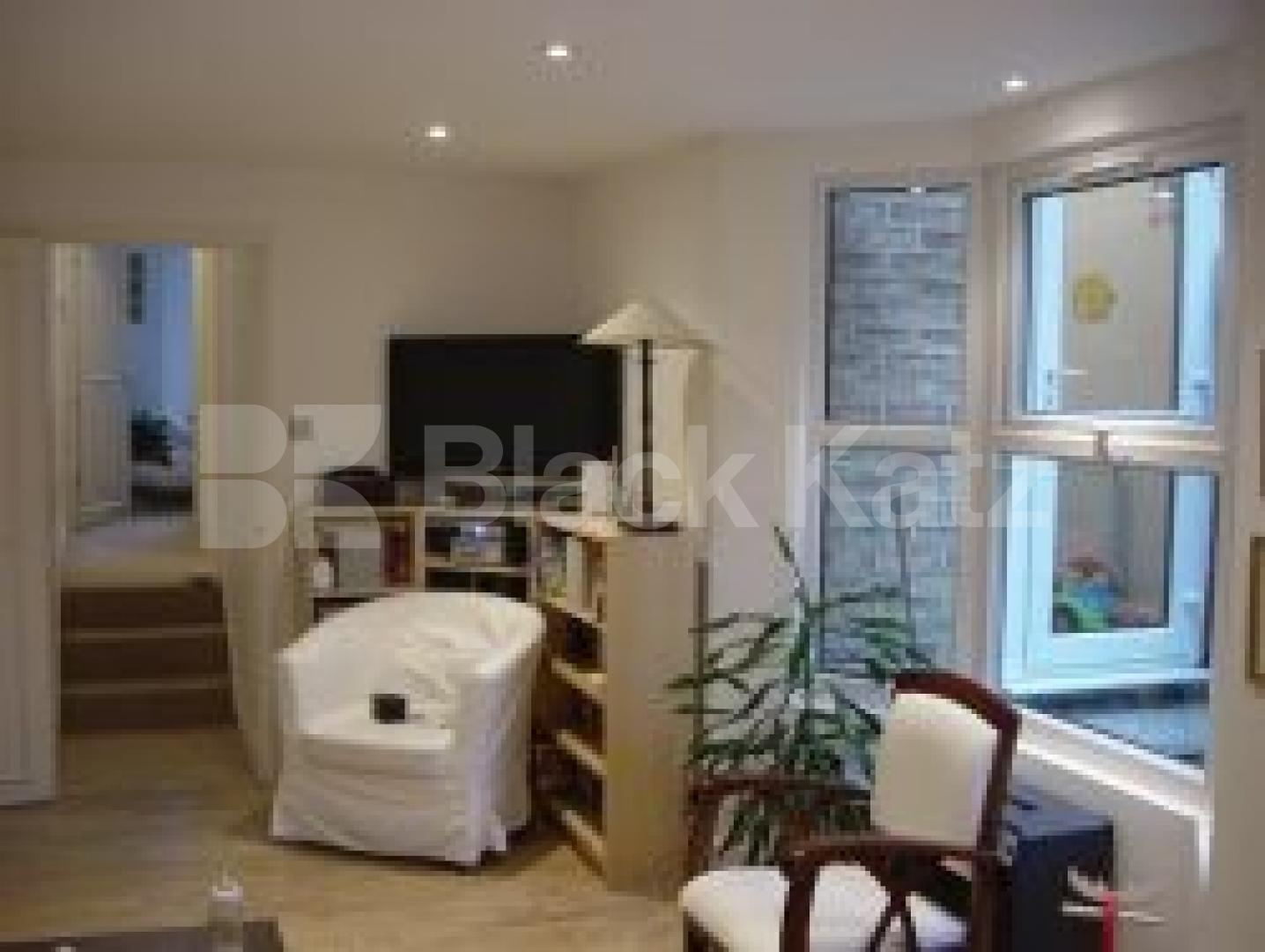 			2 Bedroom, 1 bath, 1 reception Flat			 Solon Road, Brixton-Clapham